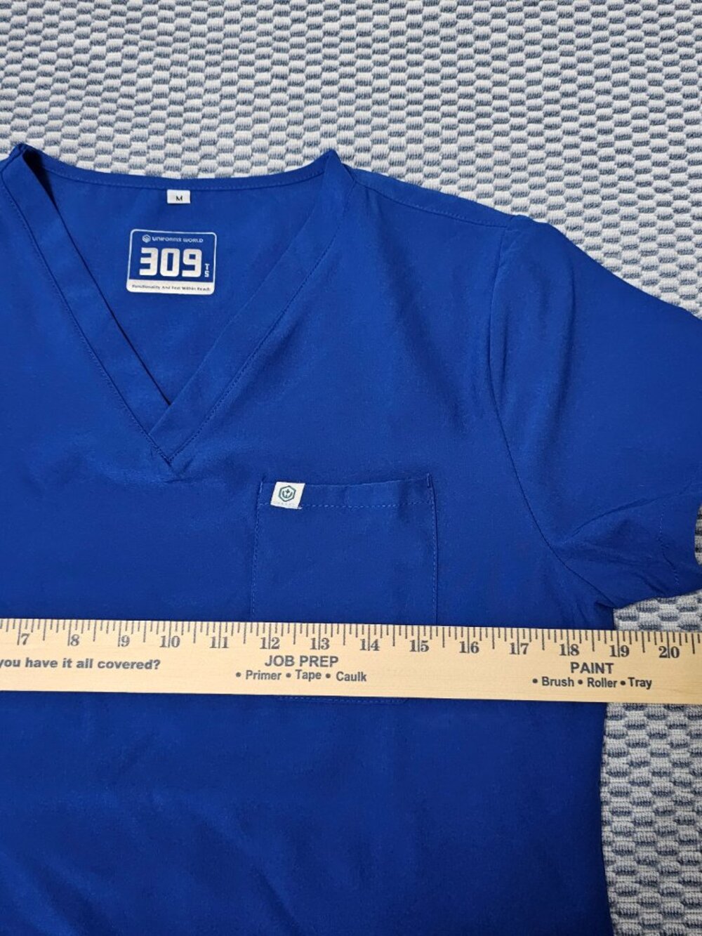 Uniforms World Women's Royal Blue Scrub Set Anti-Wrinkle - Size Medium NEW - Picture 3 of 8